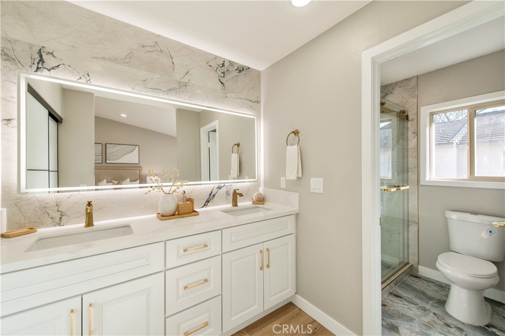 7 Sunup Irvine, CA 92603 - Photo 20 of 35