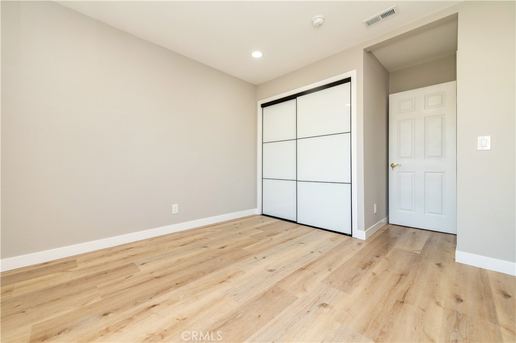 7 Sunup Irvine, CA 92603 - Photo 27 of 35