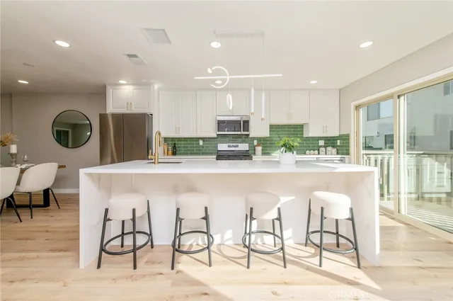 $1,698,000 | 7 Sunup, Irvine, CA 92603