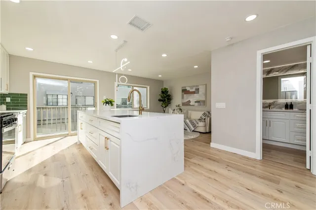 $1,698,000 | 7 Sunup, Irvine, CA 92603