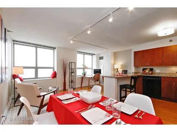 $2,300 | 474 North Lake Shore Drive, Unit 1706, Chicago, IL 60611