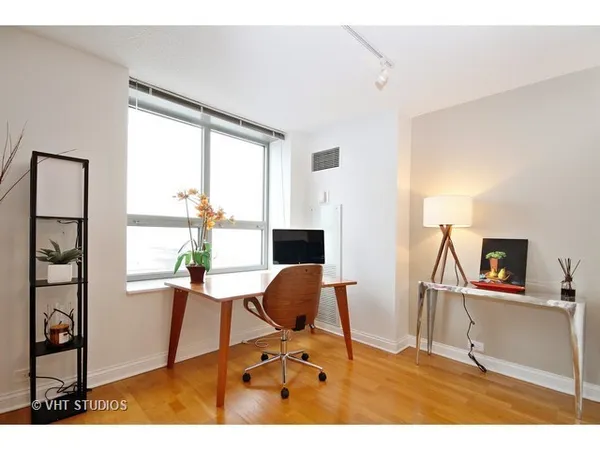 $2,300 | 474 North Lake Shore Drive, Unit 1706, Chicago, IL 60611