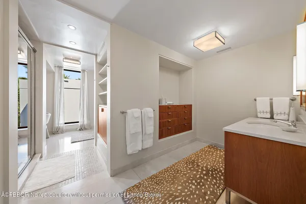 $125,000 | 1446 North Ocean Boulevard, Palm Beach, FL 33480