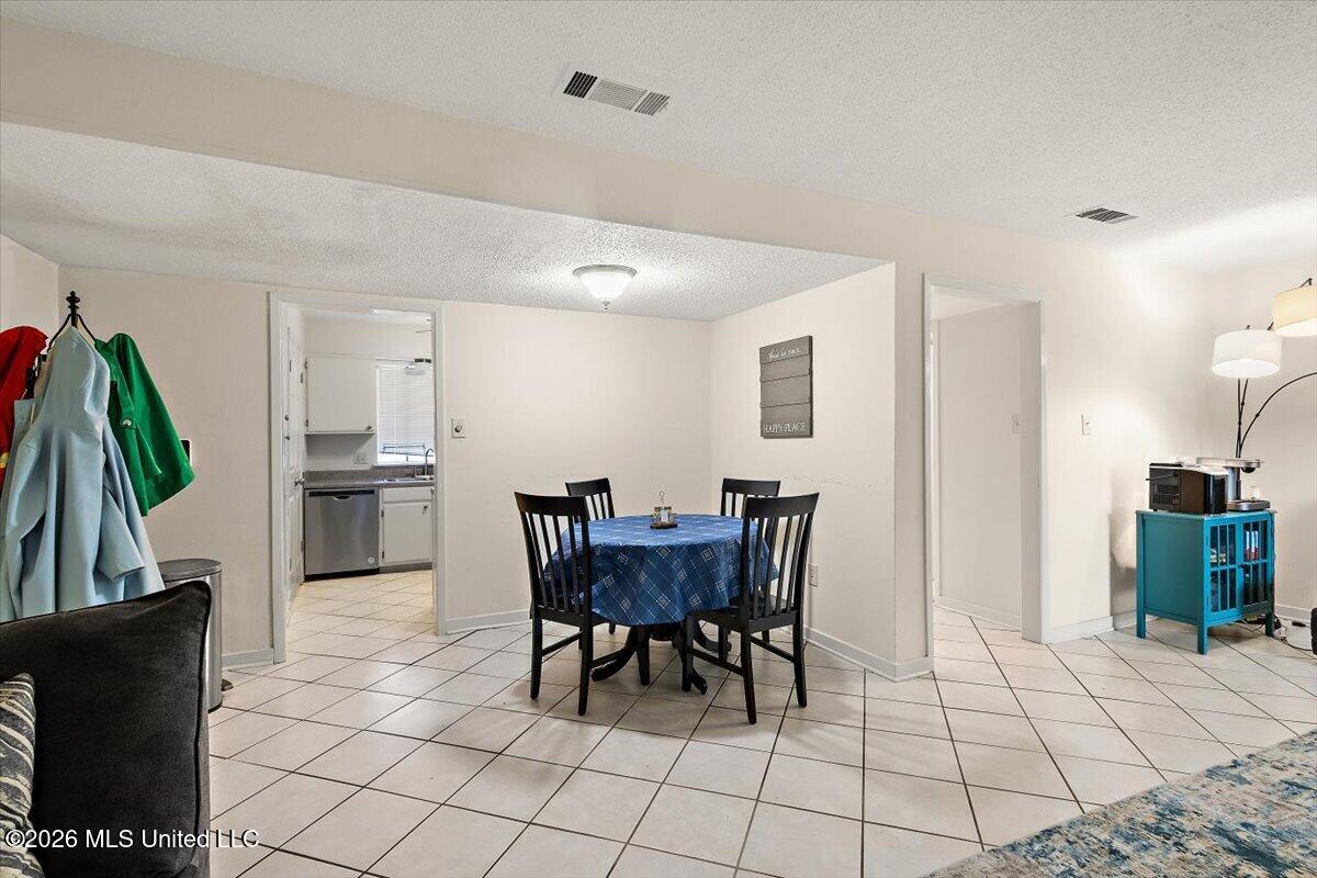 1255 East County Line Road, Unit L7 Jackson, MS 39211 - Photo 11 of 29 11-HTP_4573