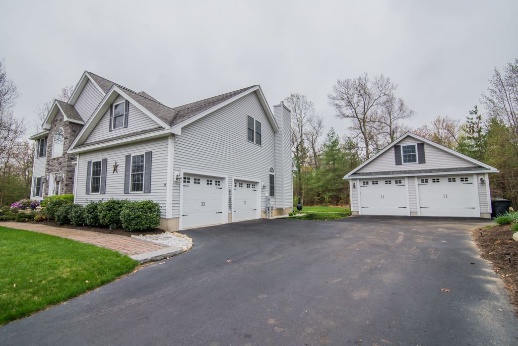 15 Moose Hollow Road Litchfield, NH 03052 - Photo 2 of 26 Gallery Image 2