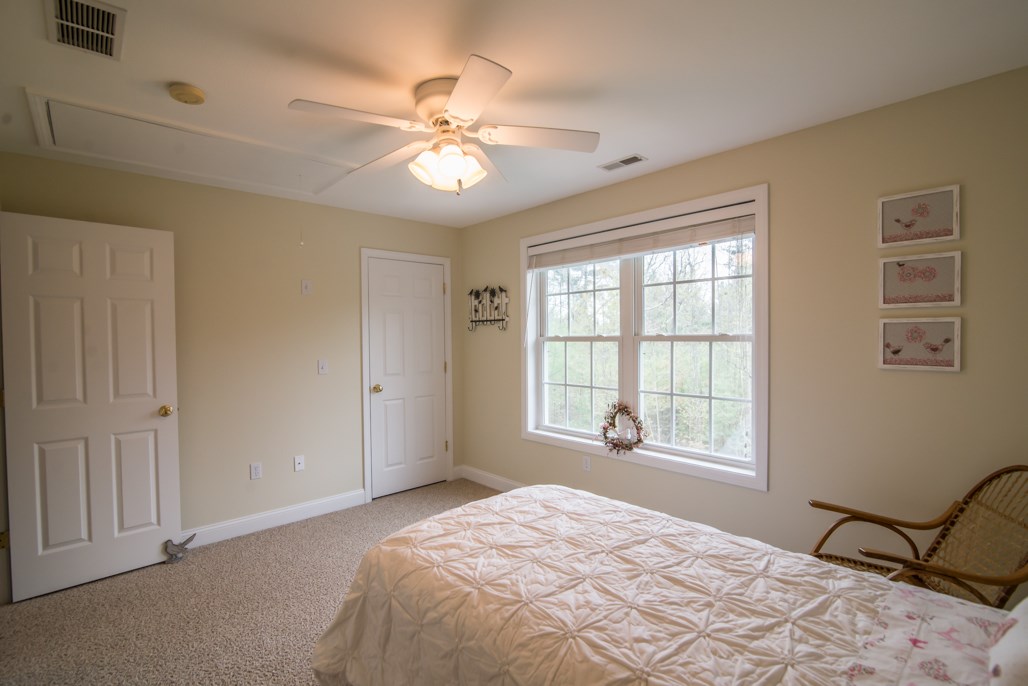 15 Moose Hollow Road Litchfield, NH 03052 - Photo 20 of 26 Gallery Image 20