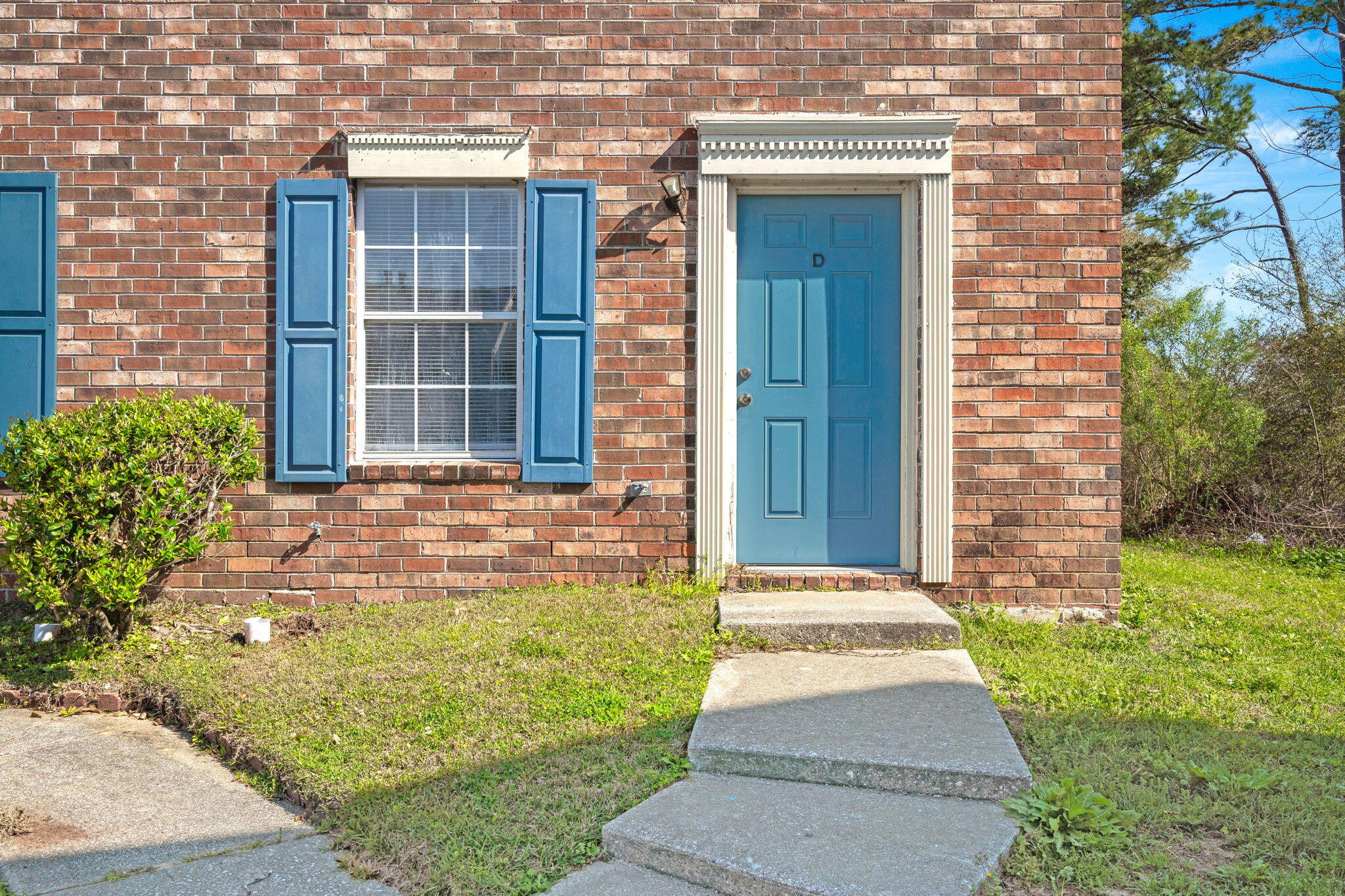152 Rahway Road, Unit D Goose Creek, SC 29445 - Photo 3 of 26 3