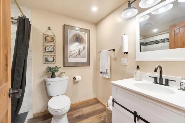 $349,500 | 33463 Road 233, North Fork, CA 93643