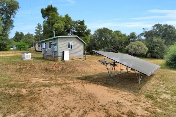 $349,500 | 33463 Road 233, North Fork, CA 93643