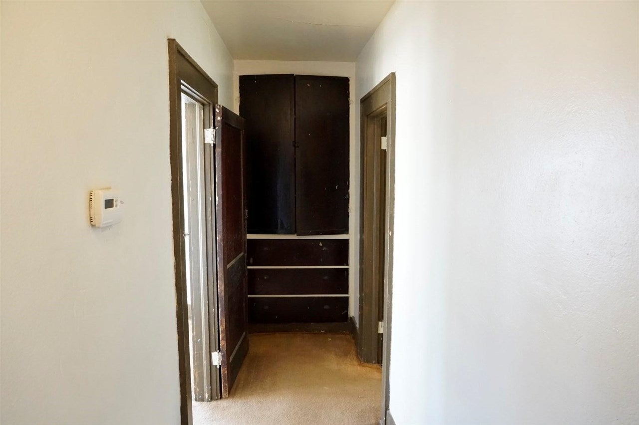 810 Ivanhoe Street Perry, OK 73077 - Photo 14 of 22 Gallery Image 14