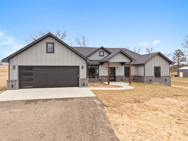 $389,900 | 12029 County Road 3612, Murchison, TX 75778