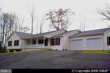 9030 Hamburg Road Frederick, MD 21702 - Photo 3 of 14 Exterior (Main)