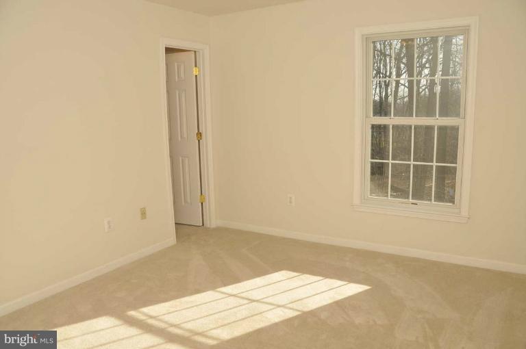 9030 Hamburg Road Frederick, MD 21702 - Photo 5 of 14 Bedroom (Master)