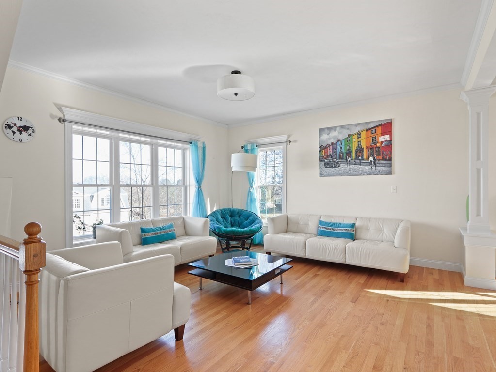 76 Swift Road Framingham, MA 01702 - Photo 8 of 28 Gallery Image 8