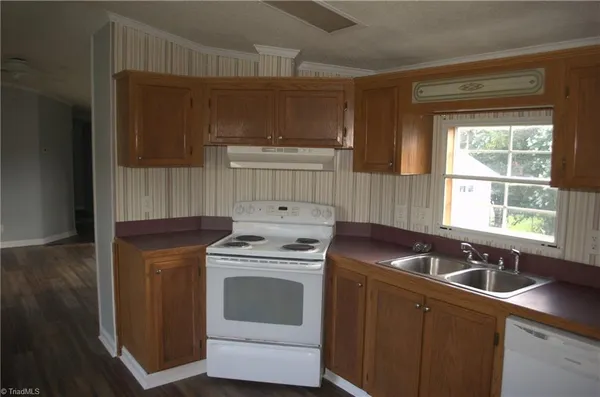 $164,900 | 6265 Lowerywood Circle, Trinity, NC 27370