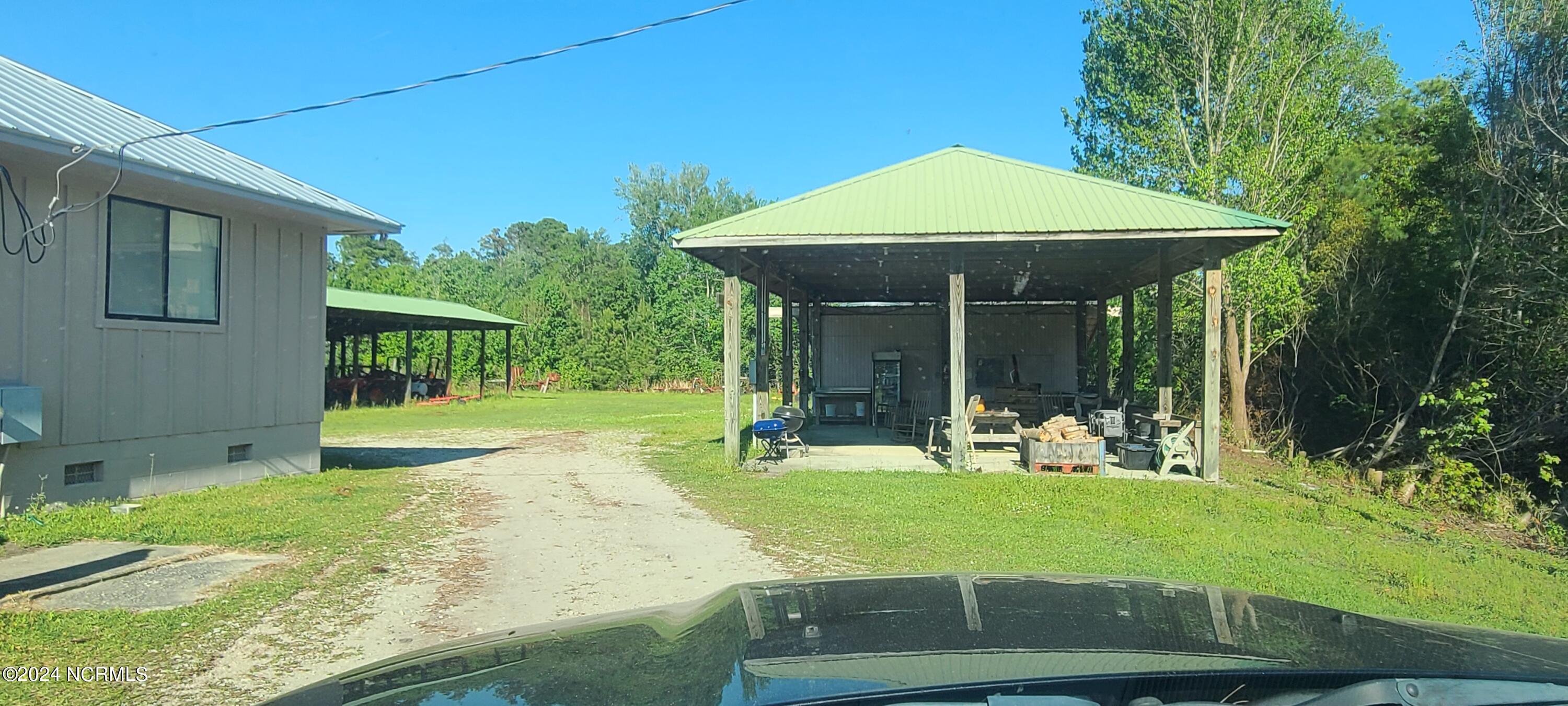 1300 Godwin Road Maple Hill, NC 28454 - Photo 4 of 14 20240418_170424