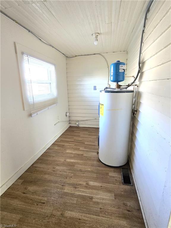 1112 Mill Avenue High Point, NC 27260 - Photo 17 of 21