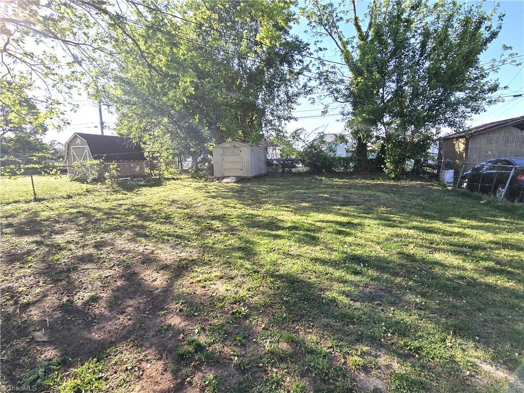 1112 Mill Avenue High Point, NC 27260 - Photo 20 of 21