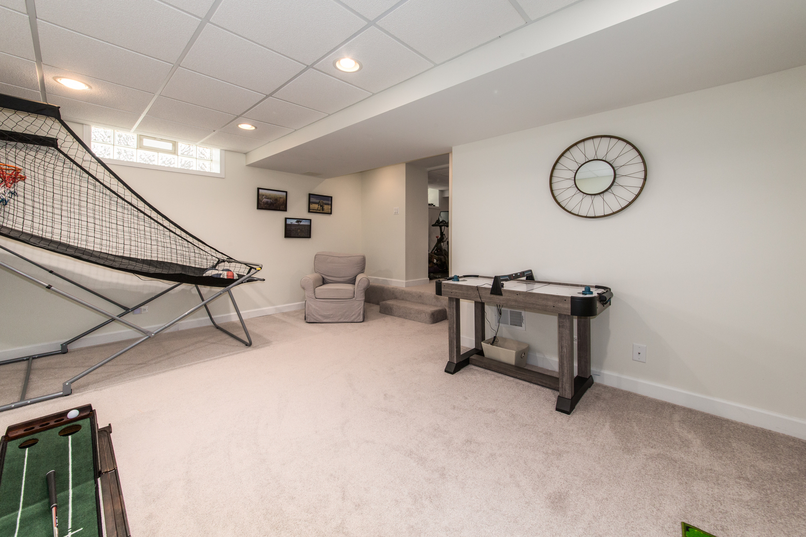 521 South Western Avenue Park Ridge, IL 60068 - Photo 21 of 25 Gallery Image 21