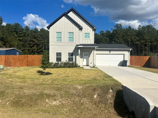 $1,800 | 12011 Rockview Drive, Conroe, TX 77306