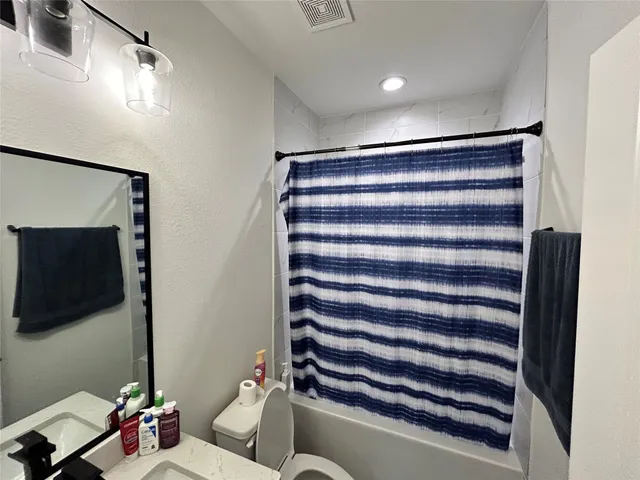 $1,800 | 12011 Rockview Drive, Conroe, TX 77306