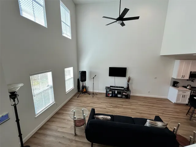 $1,800 | 12011 Rockview Drive, Conroe, TX 77306