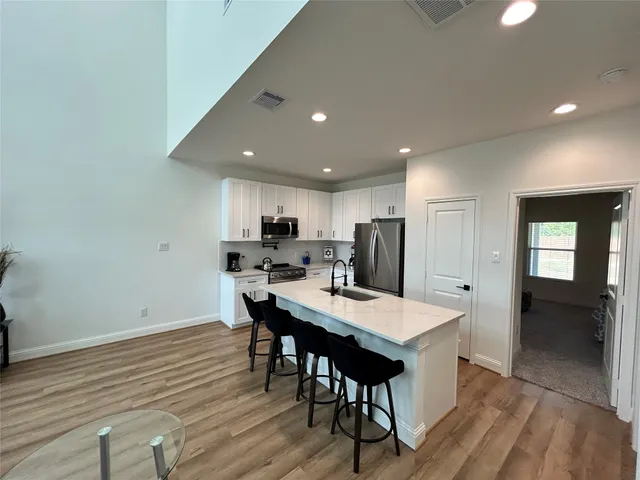 $1,800 | 12011 Rockview Drive, Conroe, TX 77306