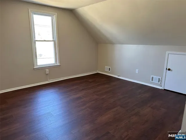 $1,875 | 636-3 Ringwood Avenue, Unit 3, Wanaque, NJ 07465