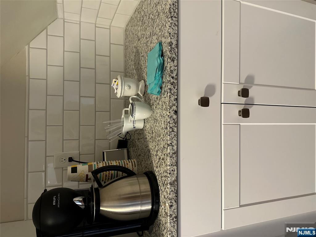 636-3 Ringwood Avenue, Unit 3 Wanaque, NJ 07465 - Photo 7 of 15