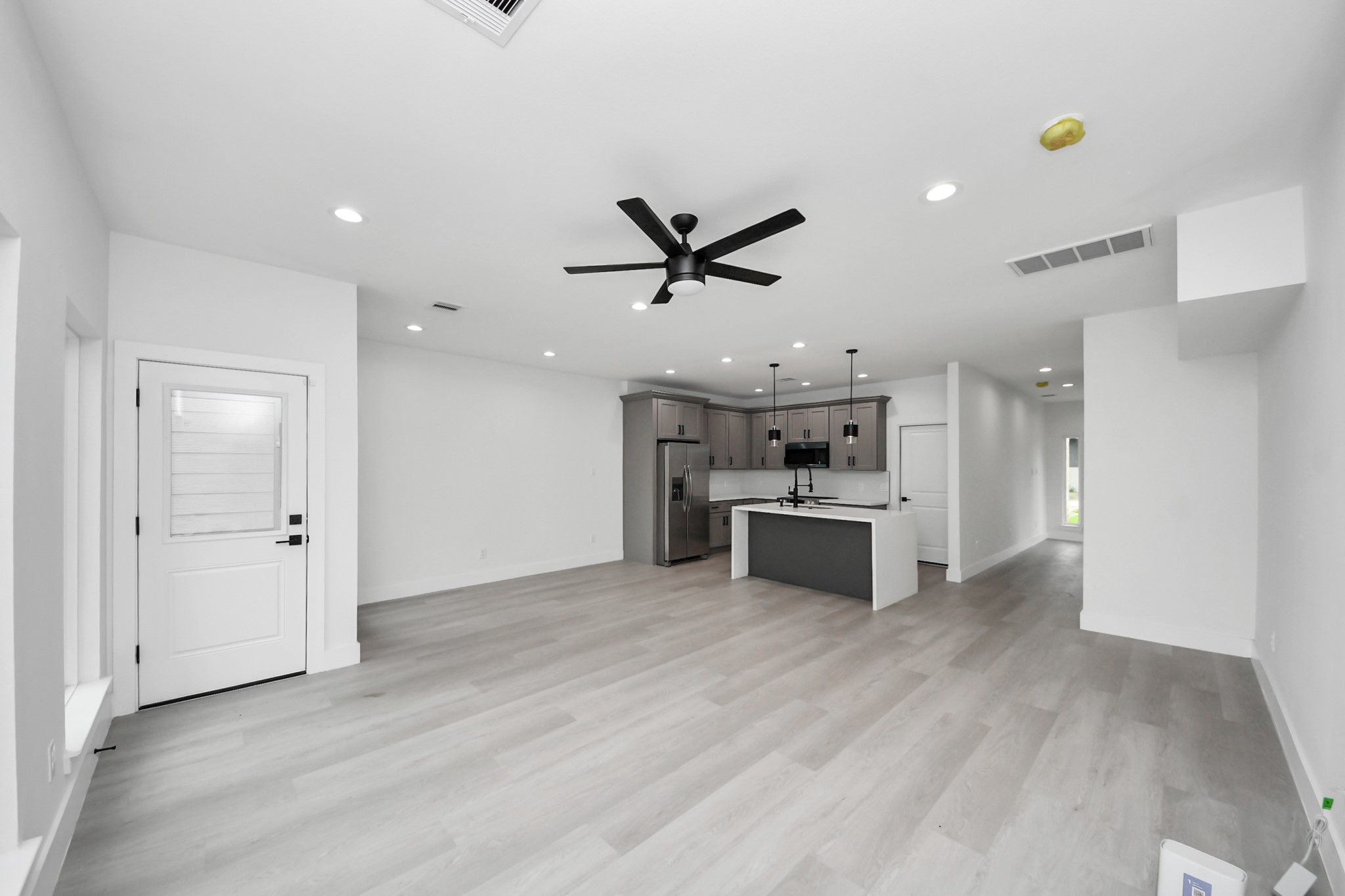 8218 Lawler Street Houston, TX 77051 - Photo 18 of 29