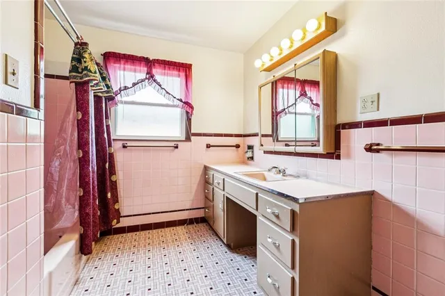 $295,000 | 4520 13th Street, Marrero, LA 70072