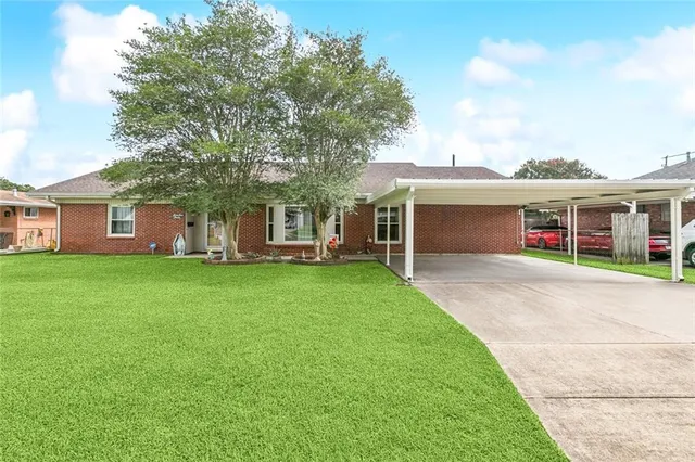$295,000 | 4520 13th Street, Marrero, LA 70072