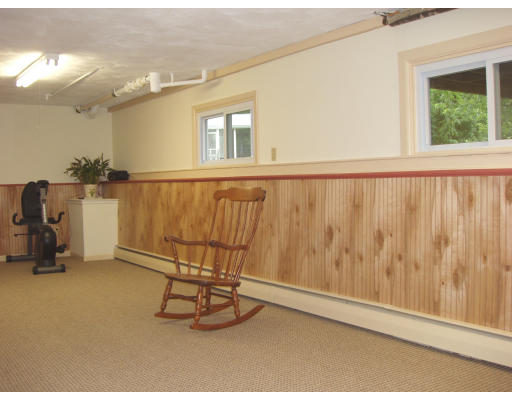 38 Highgate Road Framingham, MA 01701 - Photo 14 of 21 Gallery Image 14
