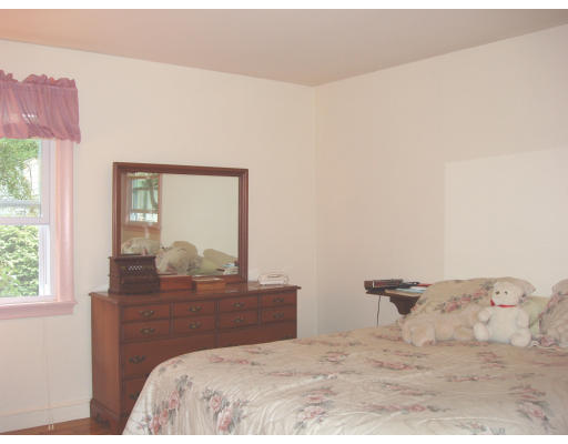 38 Highgate Road Framingham, MA 01701 - Photo 15 of 21 Gallery Image 15