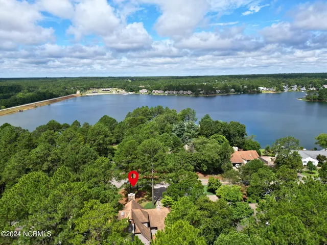 $545,000 | 620 Diamondhead Drive South, Pinehurst, NC 28374