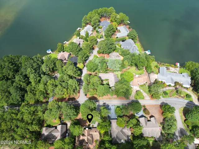 $545,000 | 620 Diamondhead Drive South, Pinehurst, NC 28374