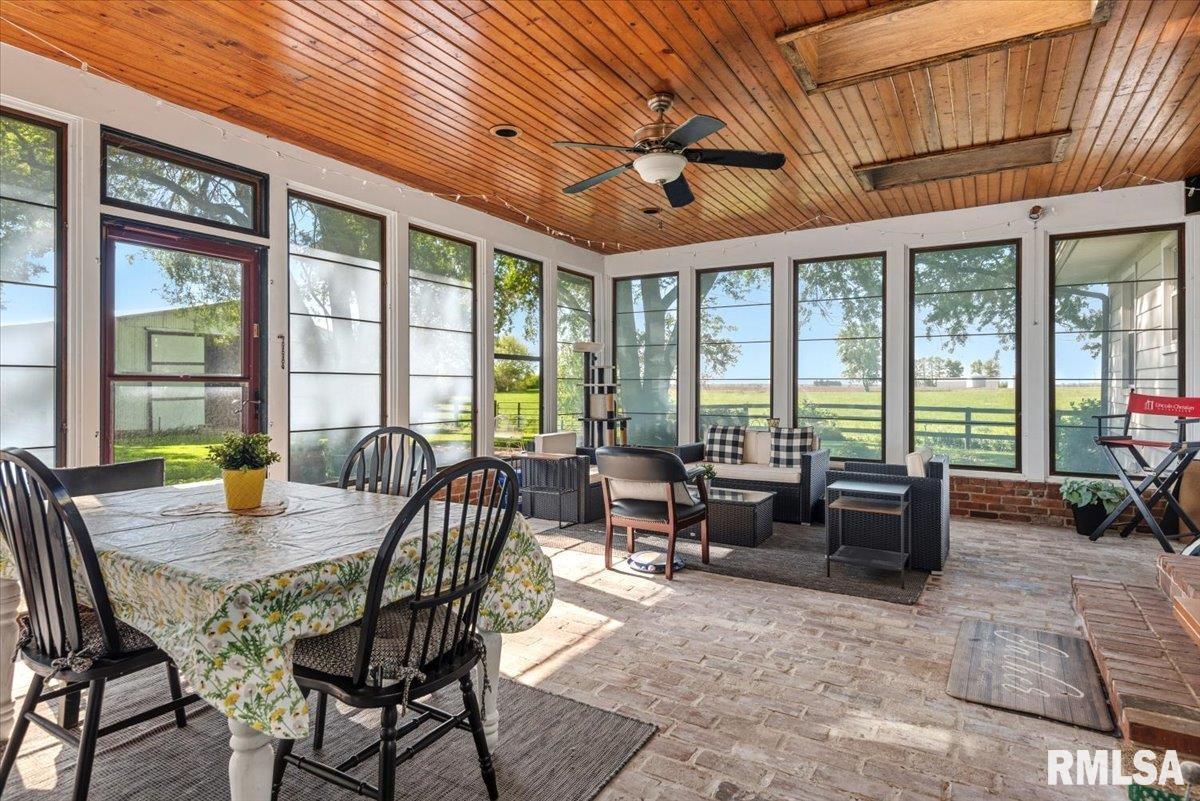 2522 County Road 625 East Rochester, IL 62563 - Photo 32 of 53
