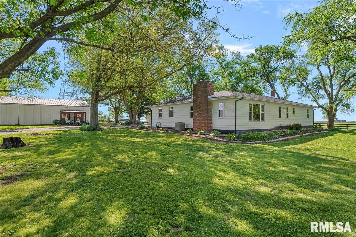 2522 County Road 625 East Rochester, IL 62563 - Photo 43 of 53