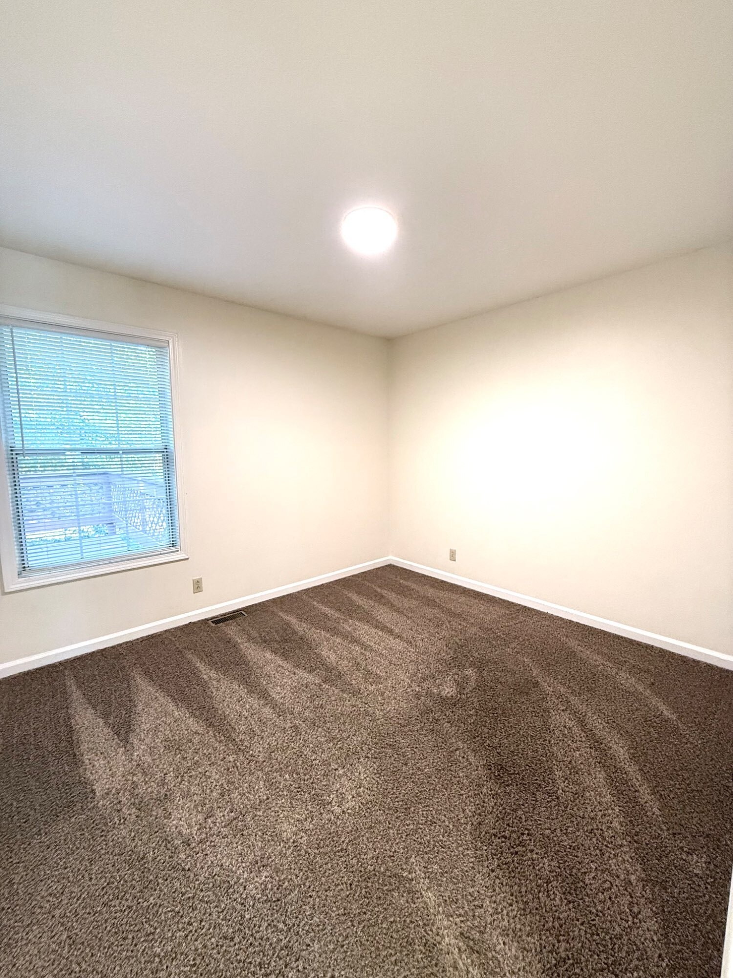 200 Mill Creek Road Clarksville, TN 37042 - Photo 5 of 18 Gallery Image 5