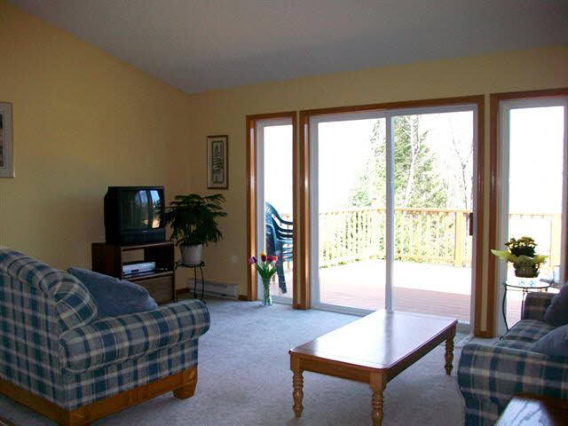 35 Riverside Road Esko, MN 55733 - Photo 4 of 17 Gallery Image 4