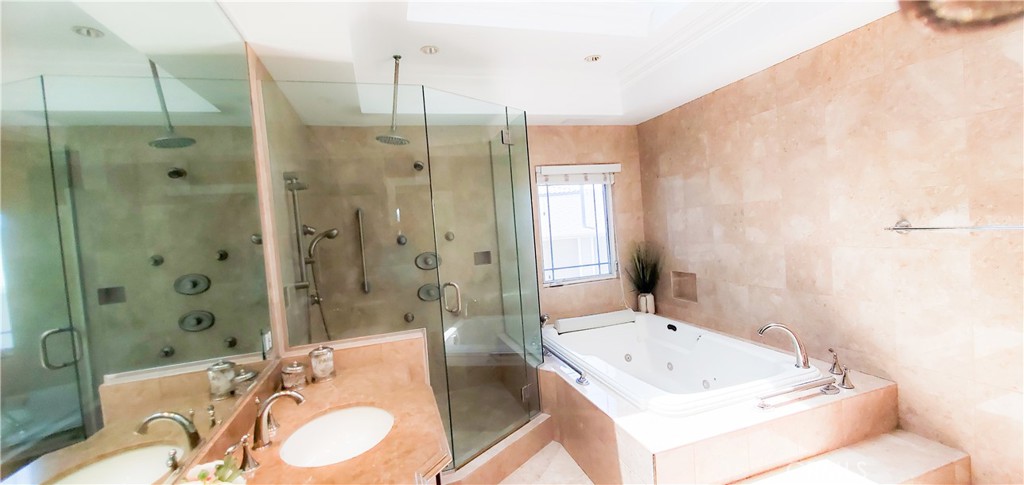 7901 Berger Avenue Playa del Rey, CA 90293 - Photo 41 of 67 a bathroom with a tub sink shower and mirror