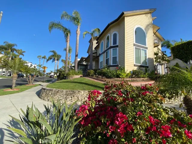 $16,000 | 7901 Berger Avenue, Playa del Rey, CA 90293