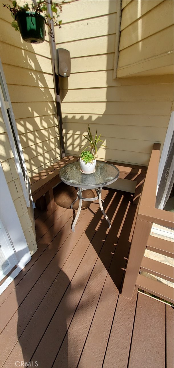 7901 Berger Avenue Playa del Rey, CA 90293 - Photo 66 of 67 a view of a backyard with sitting area