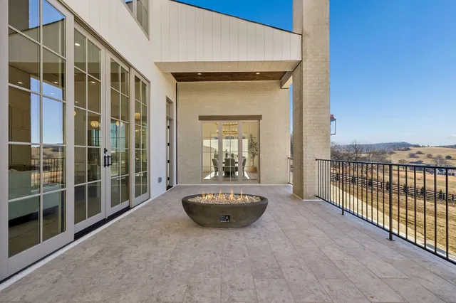 $3,500,000 | 2420 Walter Way, College Grove, TN 37046