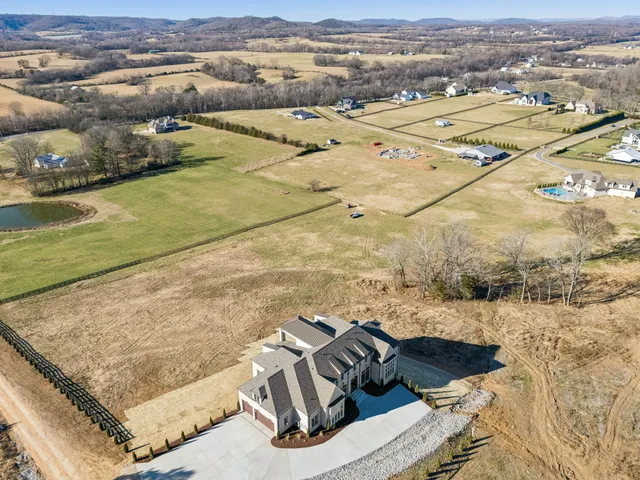 $3,500,000 | 2420 Walter Way, College Grove, TN 37046