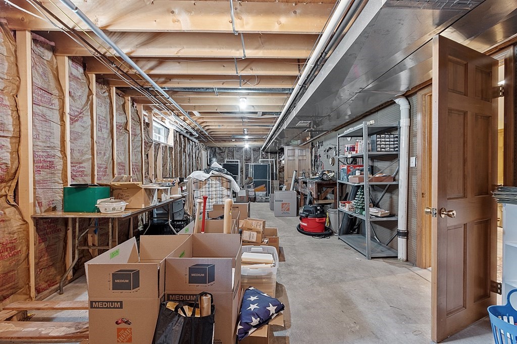 21 New Pond Road Groton, MA 01450 - Photo 33 of 42
