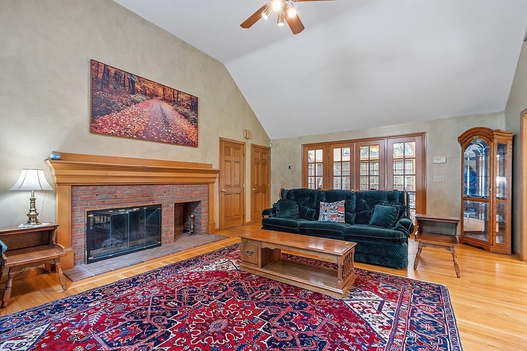 21 New Pond Road Groton, MA 01450 - Photo 5 of 42
