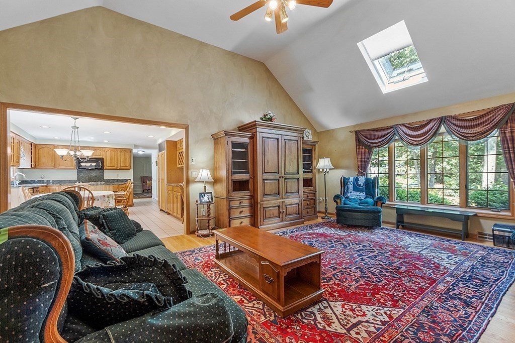 21 New Pond Road Groton, MA 01450 - Photo 7 of 42