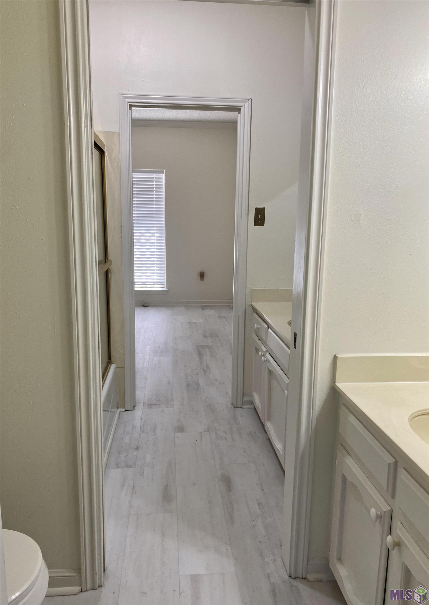 10926 Old Hammond Highway, Unit 7 Baton Rouge, LA 70816 - Photo 12 of 13