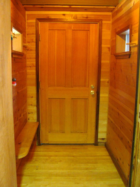 2901 Spring Creek Road McCloud, CA 96057 - Photo 2 of 27 Warm-n-Inviting Entry Vestibule